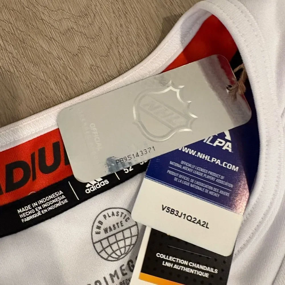 adidas 52= xl